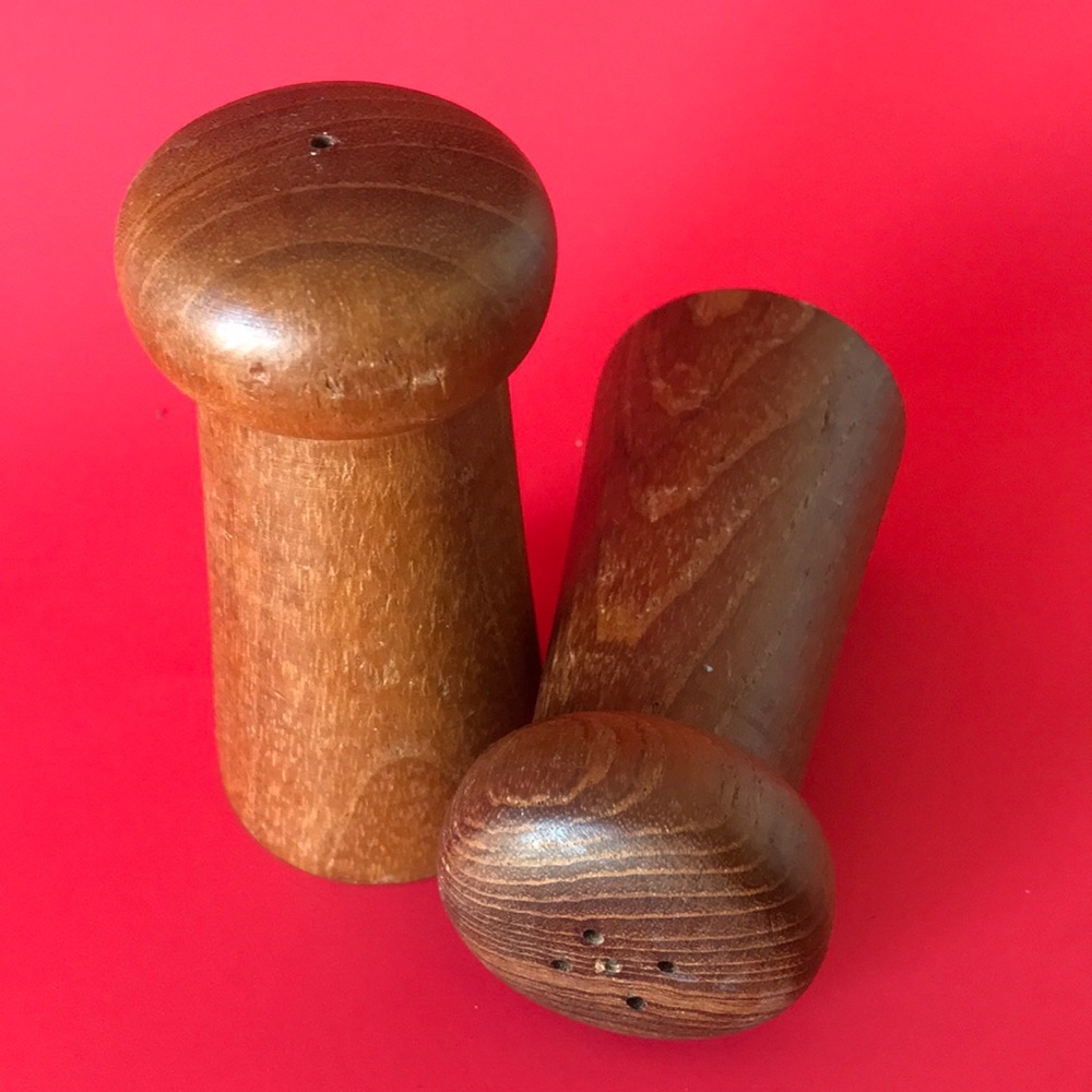 Vintage Wooden Salt n Pepper Shakers